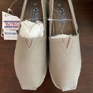 Bobs Breeze for Skechers Taupe Espadrille Size 9